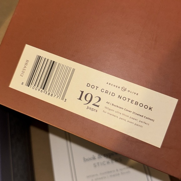 Elegant Stationery Set with Stickers and Stamp - Picture 5 of 6